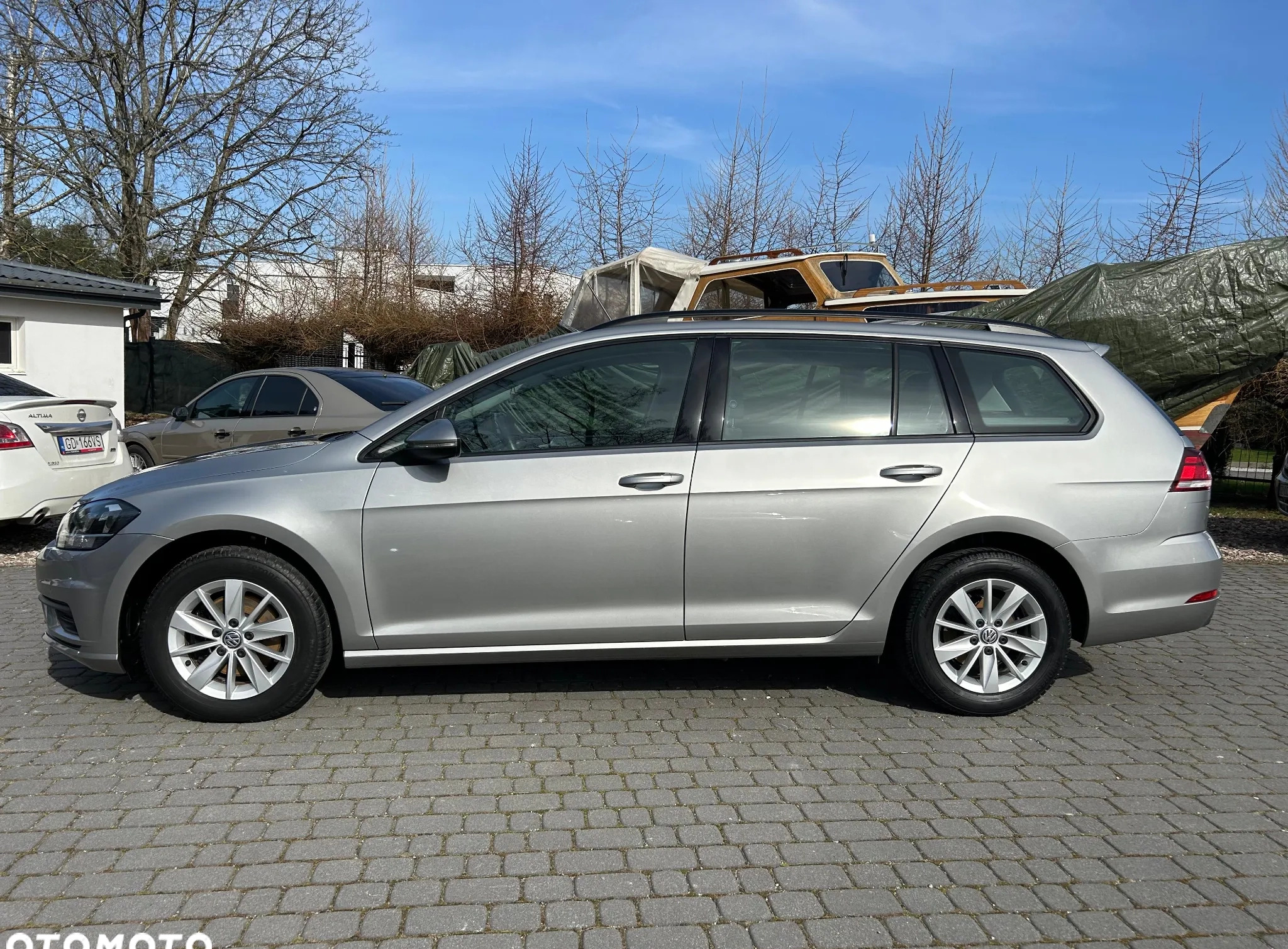 Volkswagen Golf cena 62300 przebieg: 65000, rok produkcji 2019 z Lubań małe 106